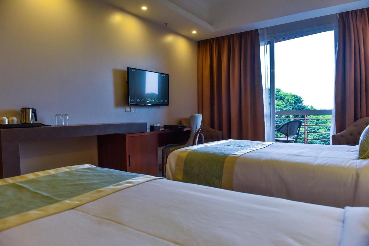 Admas Grand Hotel Entebbe Exterior foto